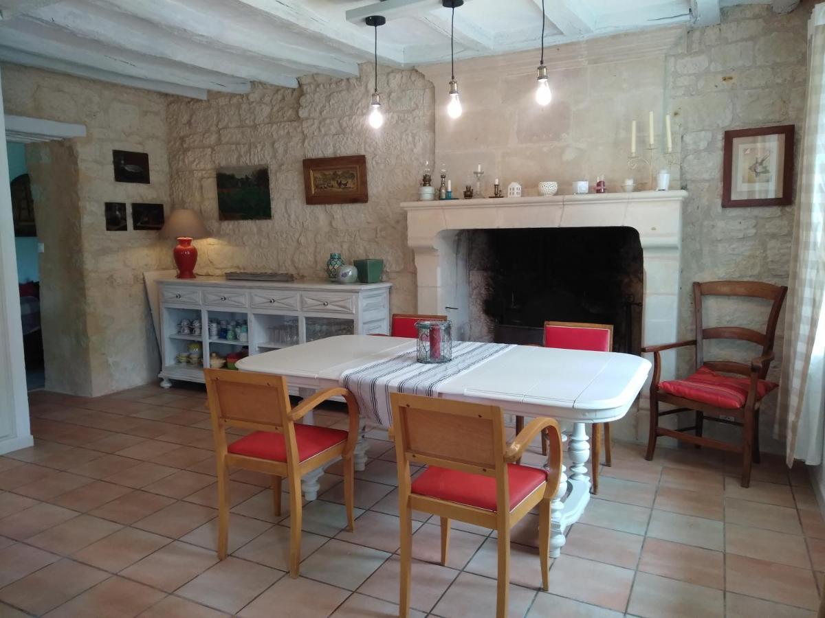 Chambres D'Hotes Du Noisillet Cinais Ngoại thất bức ảnh