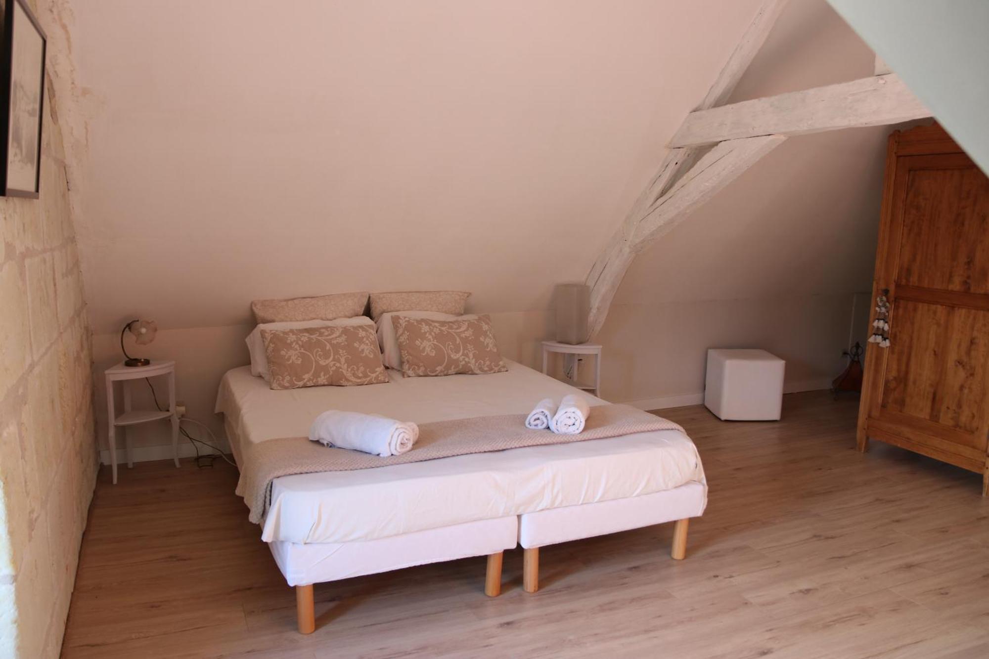Chambres D'Hotes Du Noisillet Cinais Ngoại thất bức ảnh