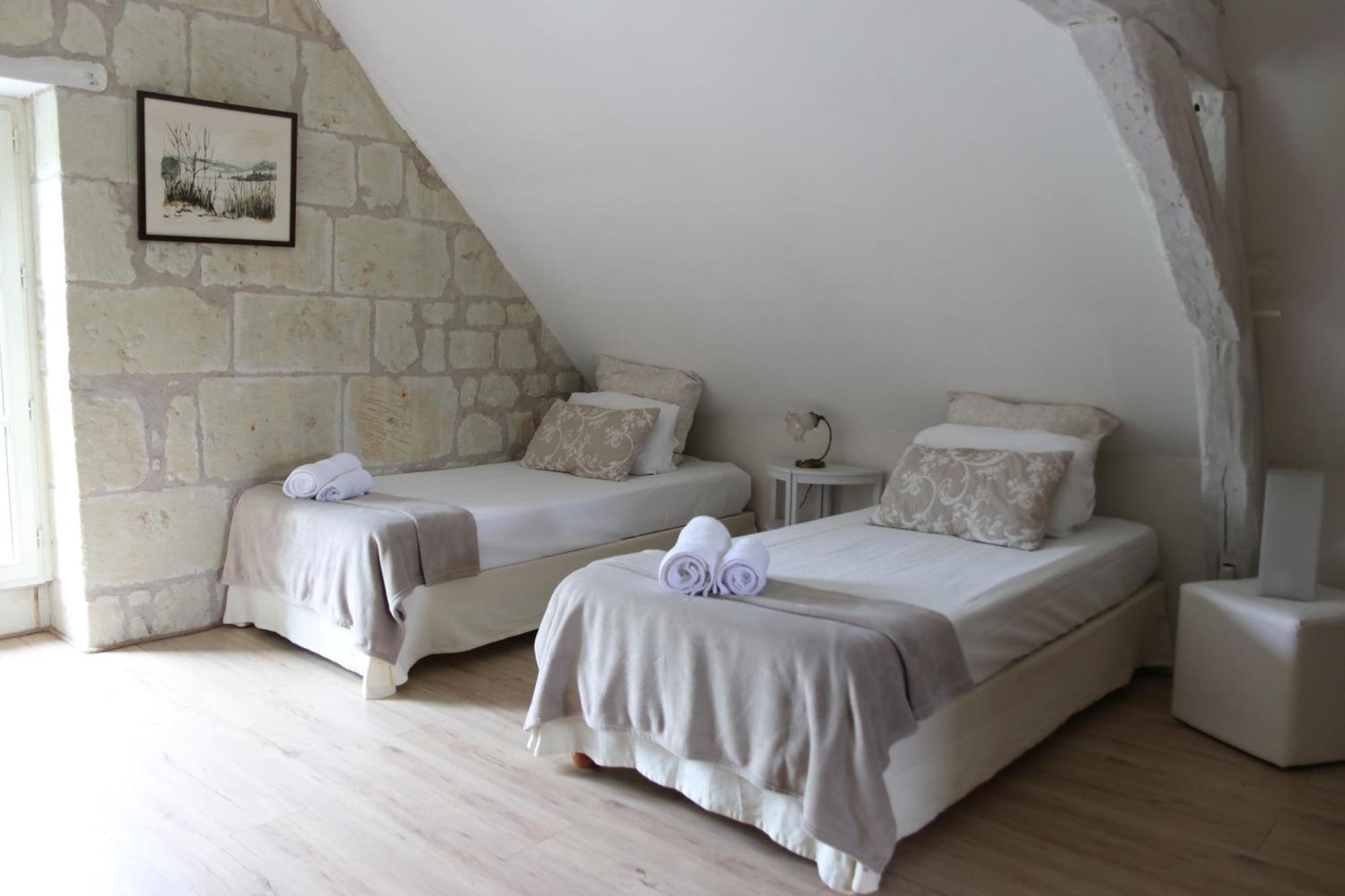 Chambres D'Hotes Du Noisillet Cinais Ngoại thất bức ảnh