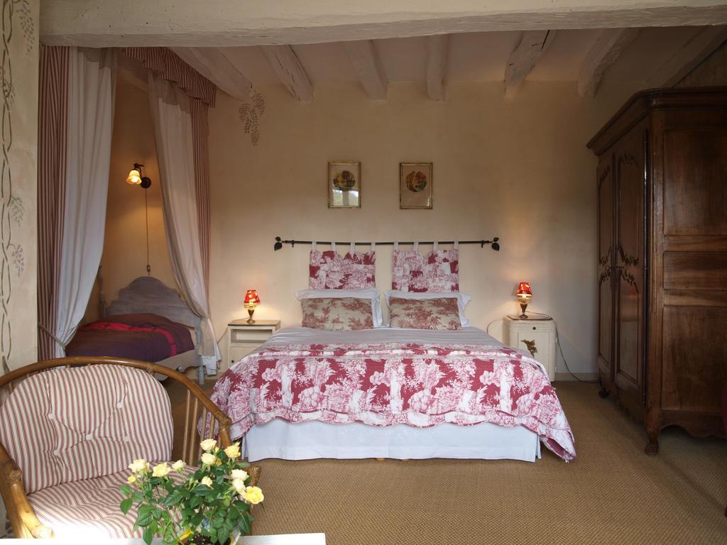 Chambres D'Hotes Du Noisillet Cinais Ngoại thất bức ảnh