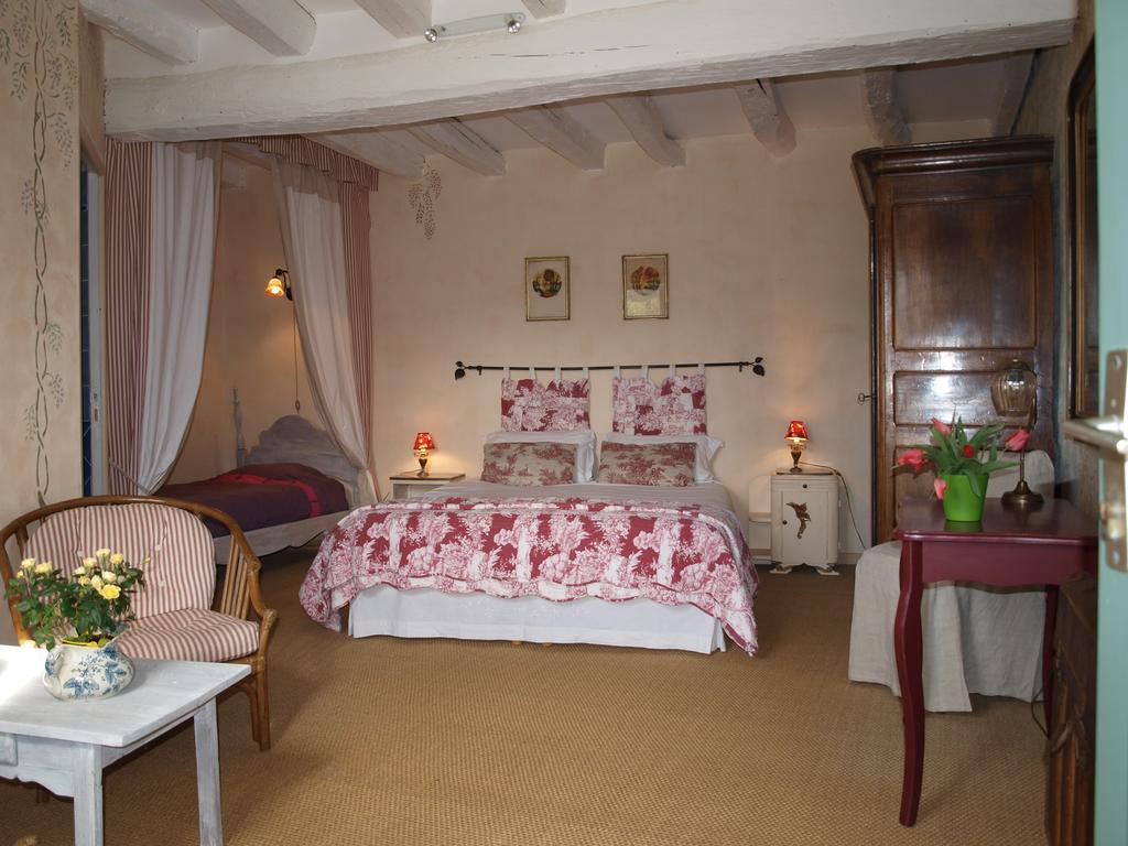 Chambres D'Hotes Du Noisillet Cinais Ngoại thất bức ảnh